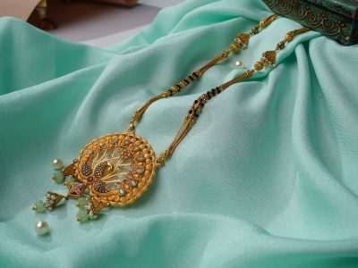 KUNDAN MANGALSUTRA